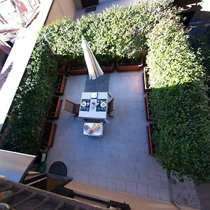 Apartment Terrazza Baires - In The Heart Of, Mailand